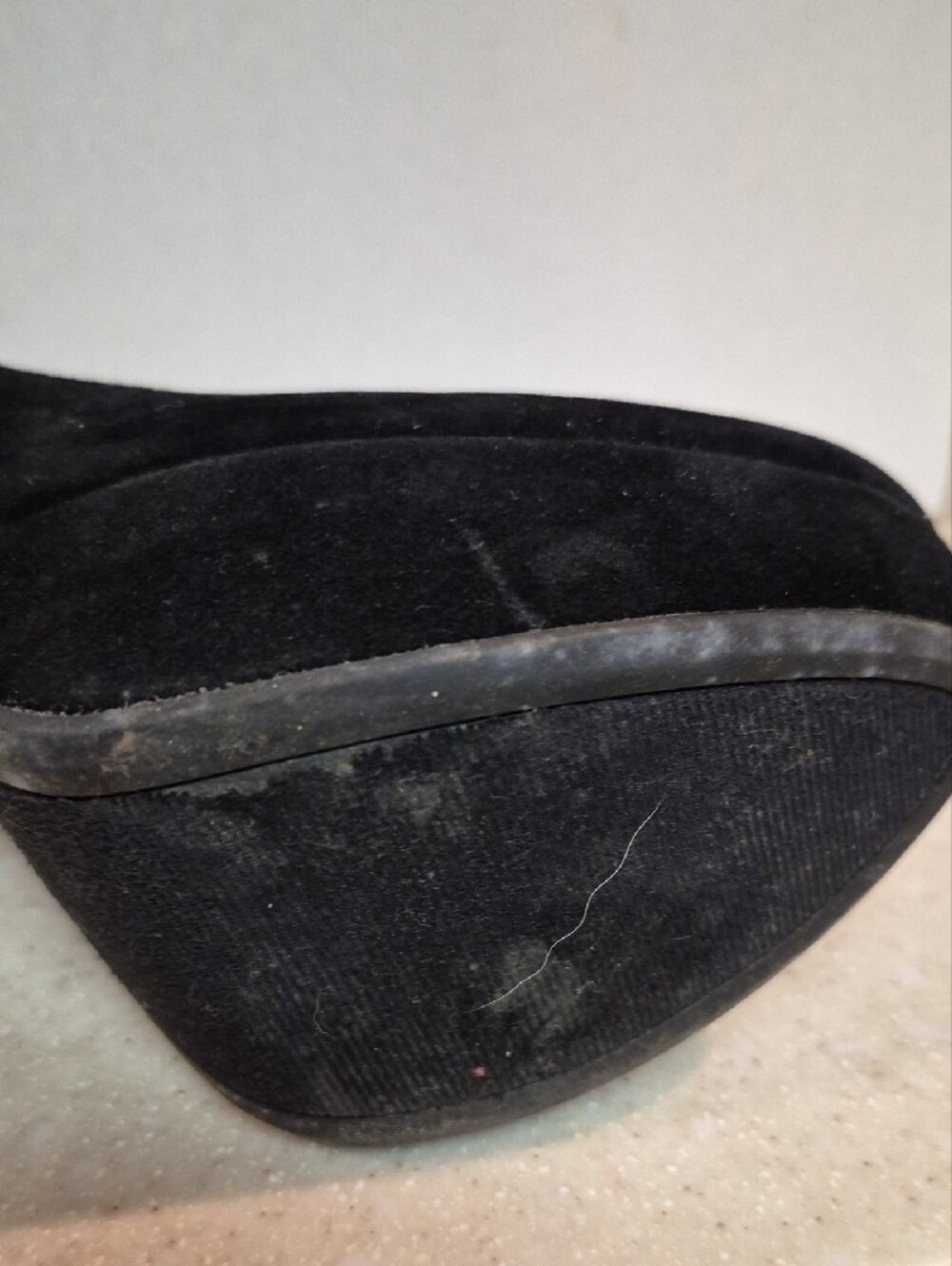 Rouge Helium Black Suede Platform Pumps Size 8 - Picture 9 of 11
